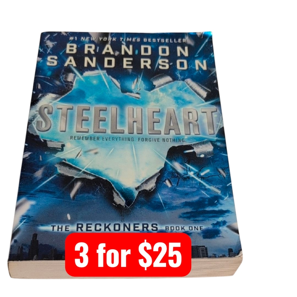 Steelheart by Brandon Sanderson Paperback